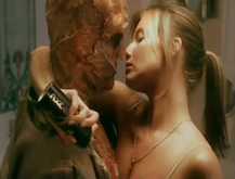 Hot Girl vs. Zombie