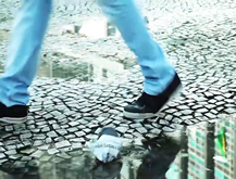 Tacho de Basura de la Felicidad
