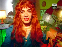 Julia (Travesti)