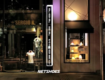 Caso - Pop Up Store Netshoes