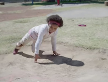 Breakingdancing Girl