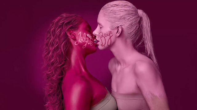 Dont judge, kiss