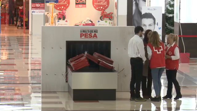 Cámara Oculta - La Maleta que más Pesa