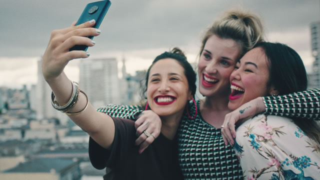 You in a Moto G6