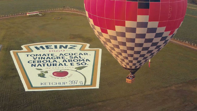 World's Largest Font Label