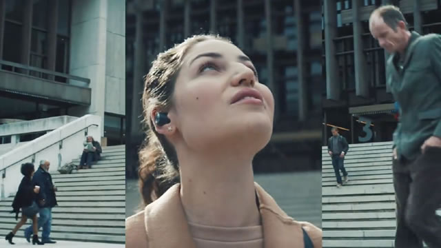 Momentum True Wireless