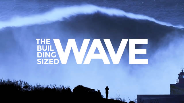 Building Sized Wave / Onda NY