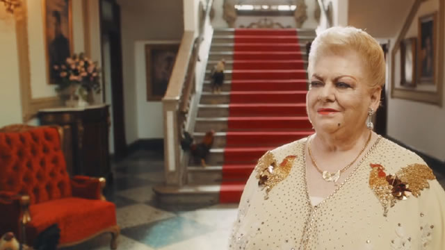 Doña Irreverente Paquita la del Barrio