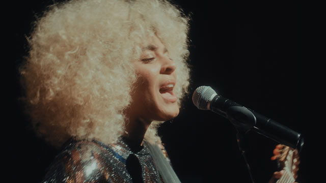 Dona Antonietta - Em busca de empatia