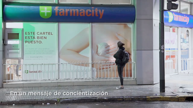 Cartel bien puesto