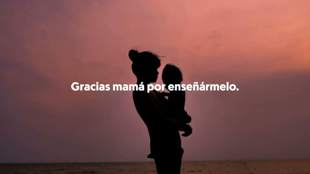 Una madre lo enseña todo. También el mar