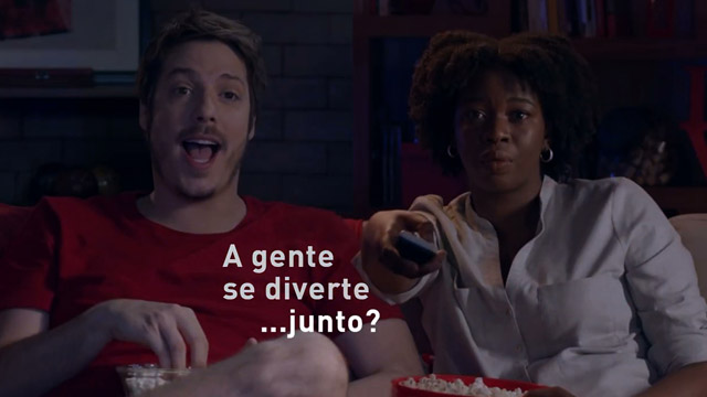 A gente se diverte. Junto?