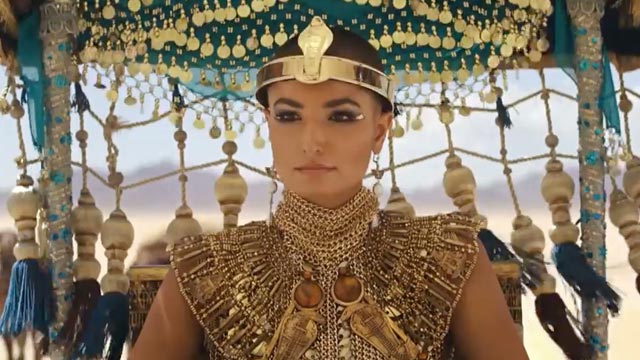 Cleopatra has a change of heart