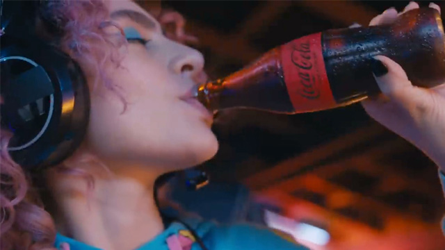 Coca-Cola tá ON