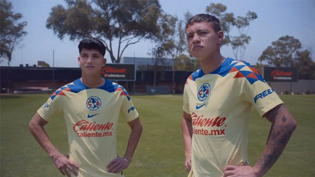 América