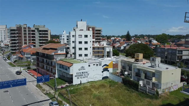 Este mural absorve el CO2 de tu auto 2