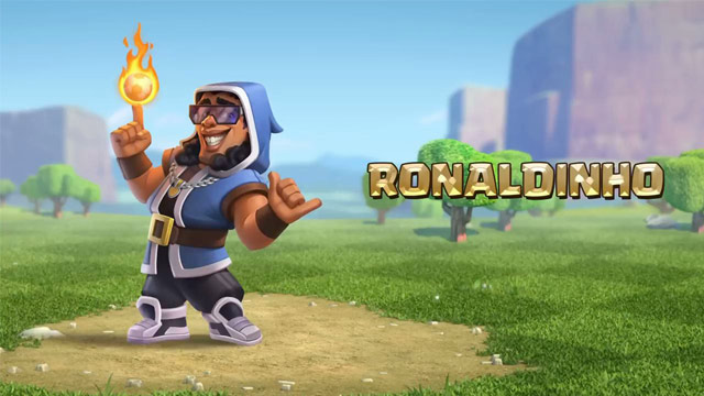 Ronaldinho reacts to Erling Haaland in Clash of Clans