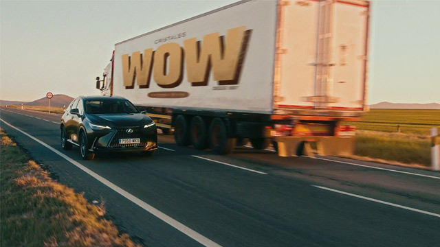 WOW