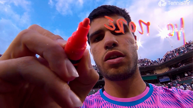 Alcaraz Signs