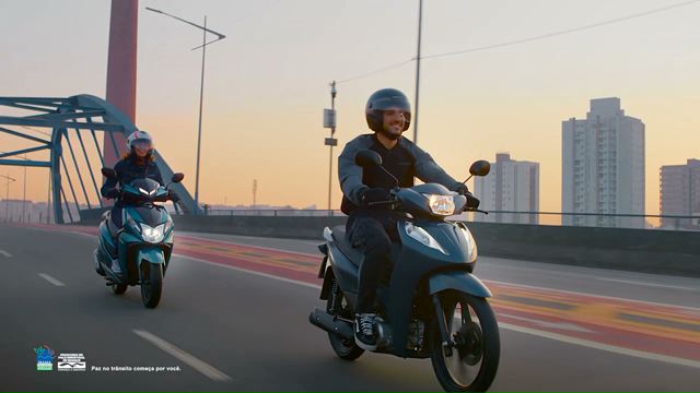 Leve a vida numa Honda com a nova Biz 125