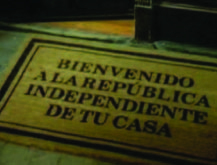 En el Salón no se Juega