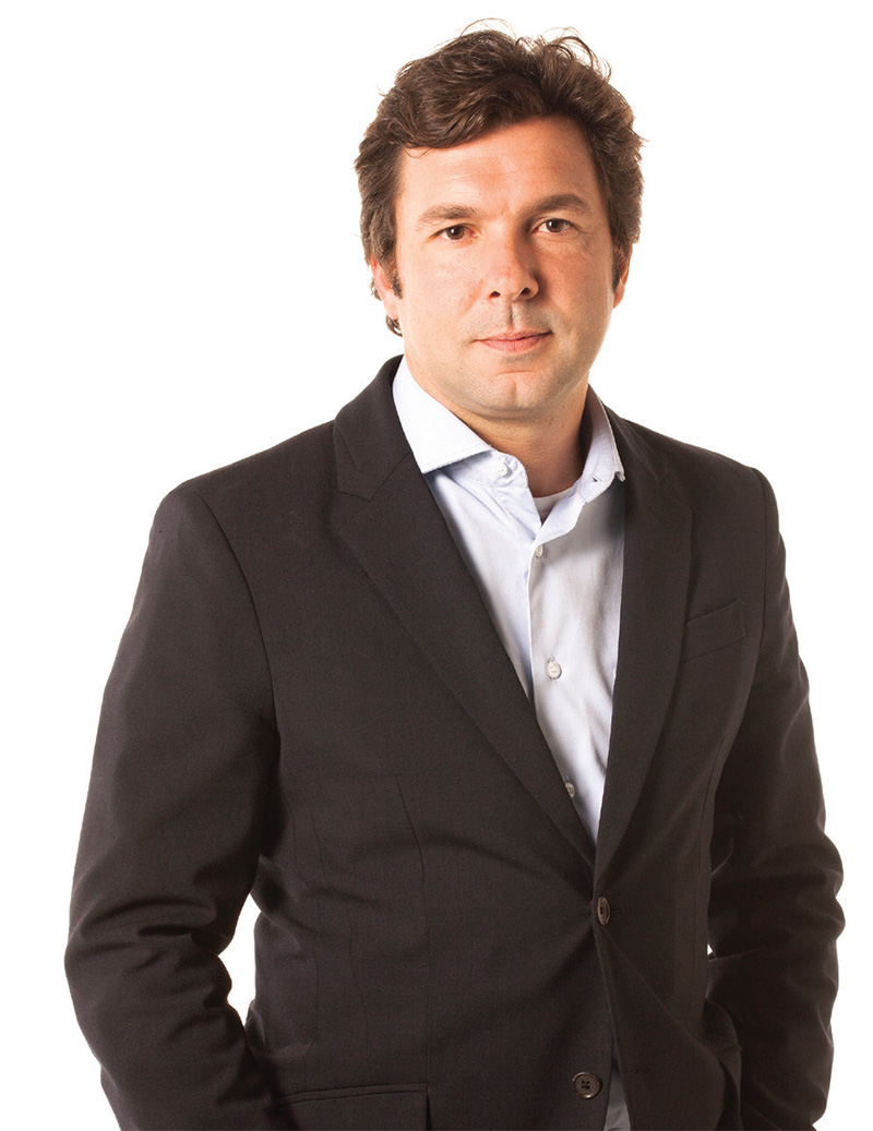 LewLara TBWA: Rendirse, jamás