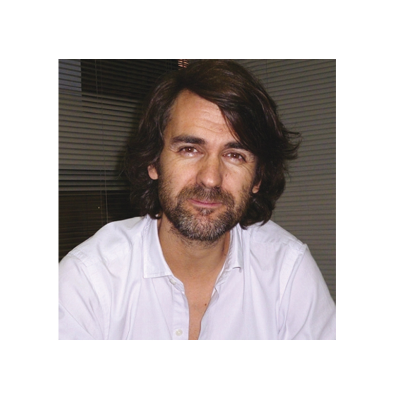 Andrés Martínez - Grey: Trabajo en equipo y destaque regional