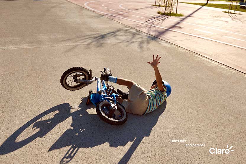 Campaña Claro - Kids Falling