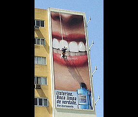 Vía Pública - Listerine (JWT Brasil)