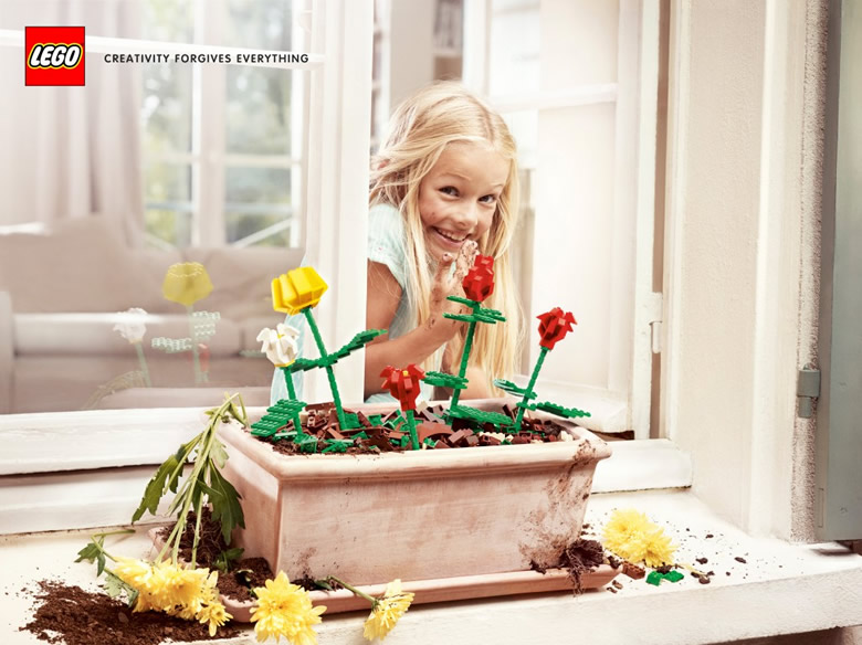 Campaña LEGO - Creativity Forgives Everything
