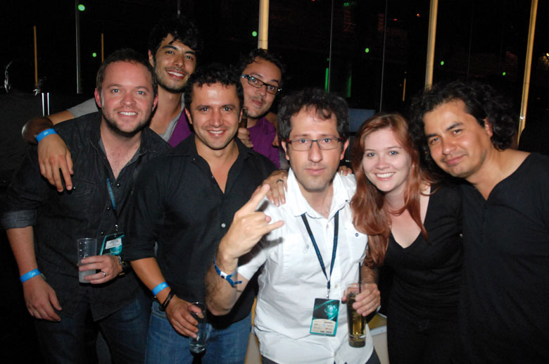 Colombia festeja en El Ojo. Los equipos de Publicis, Leo Burnett, Ogilvy, DDB y Sancho BBDO en la Fiesta After El Ojo