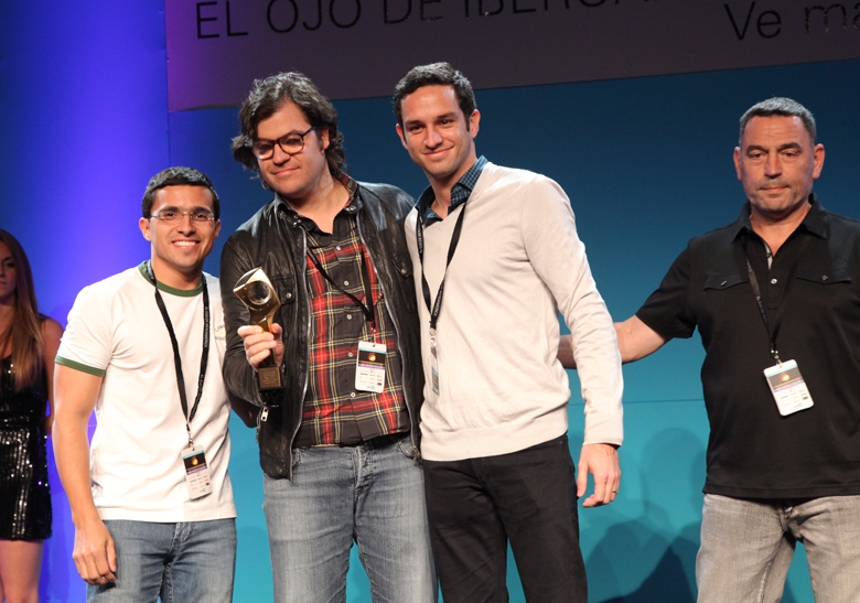Equipo Creativo Maruri Grey