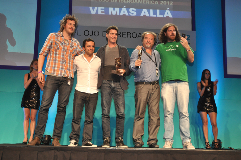 John Raúl Forero, Mauricio Barriga (Ogilvy Colombia) y Guido Rosales (Coca Cola)