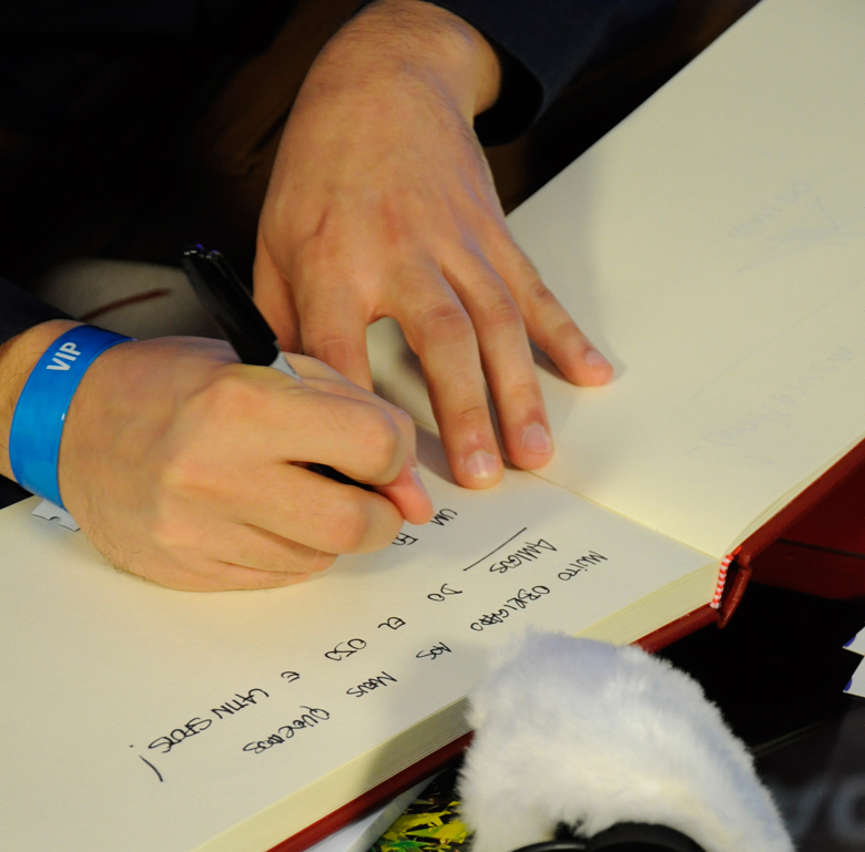Firma del libro de conferencistas