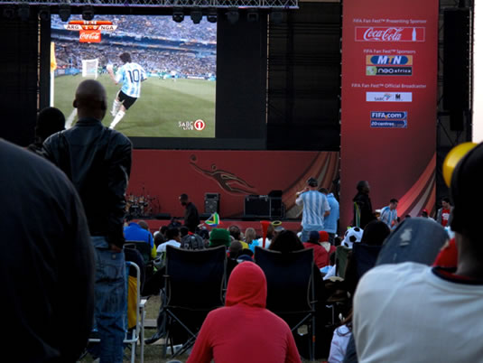 El partido Argentina vs. Nigeria en el Fan Fest