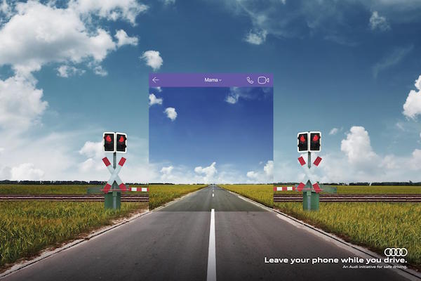 Texting and driving leave your phone warp perception 2