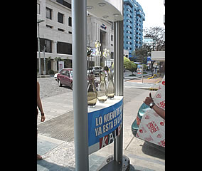 Vía Pública - Kalea (Wachalal Guatemala)