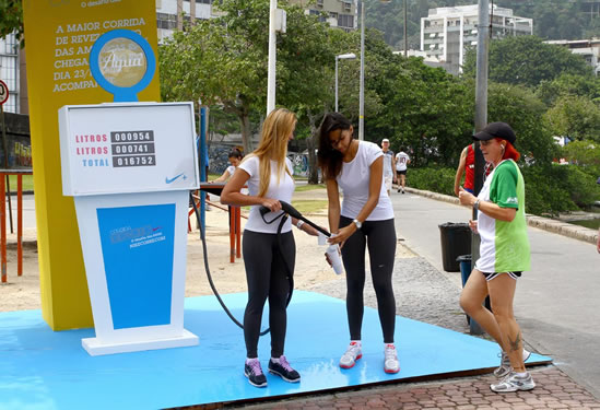 Puesto Hidratación Nike 600K II
