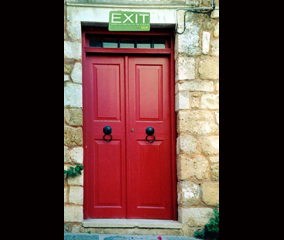 Acción - Exit (Publicitarios sin Fronteras)