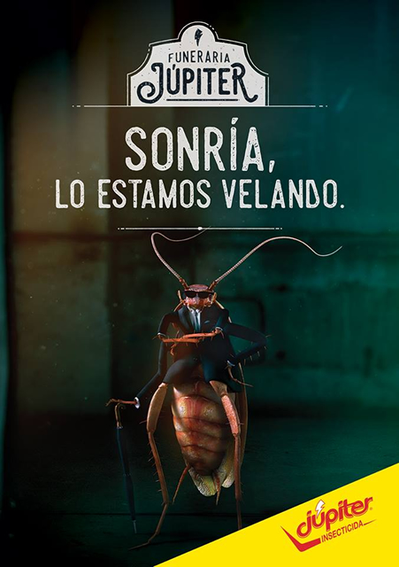 Sonría, lo estamos velando.